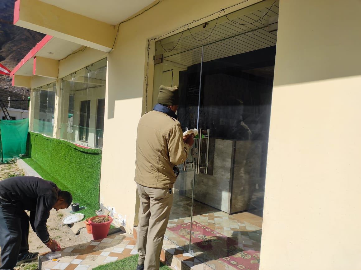 Badrinath Dham illegal construction News nine hotels built without permission of authority sealed