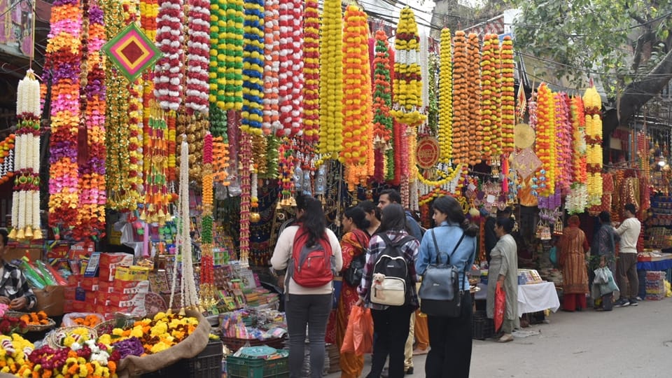 Jammu: Markets decorated for Dhanteras celebrate on 10th November know shubh muhurat
