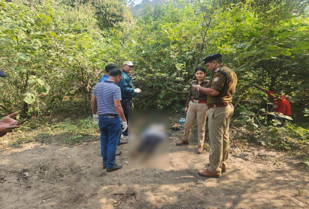 Haridwar Crime News: Woman murdered and dead body thrown in forest near Chandi Devi footpath