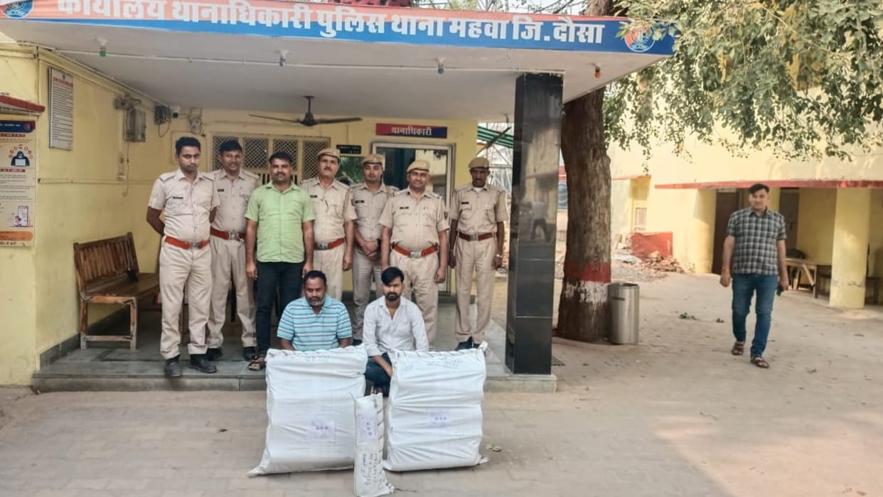Two accused arrested with sandalwood worth Rs 50 lakh in Dausa