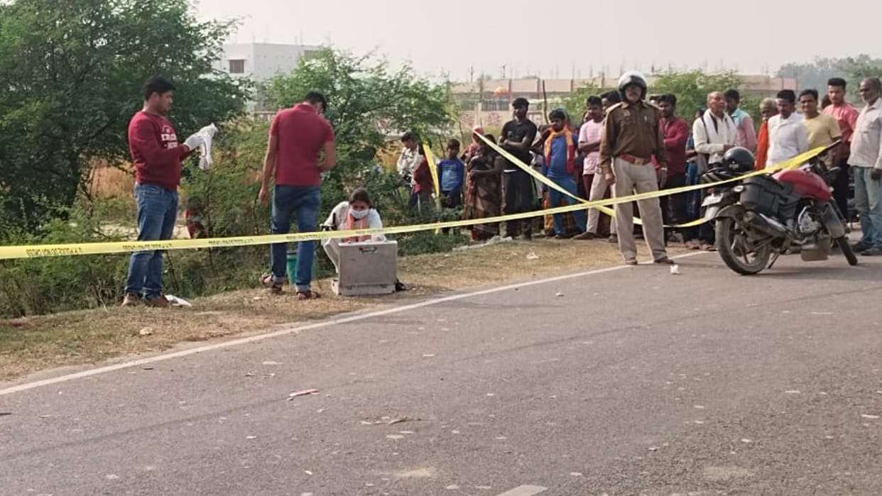 Former pradhan murdered in Gurubakshganj thana kshetra in Raebareli.
