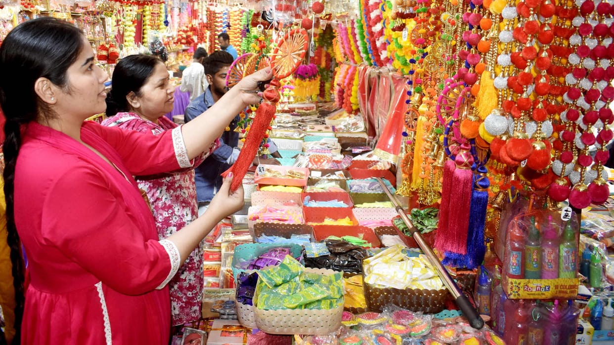 This time Diwali celebration will be for six days