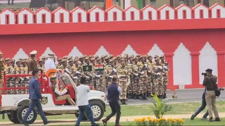 VIDEO : Union home Minister Amit Shah Attends ITBP Raising Day Parade in Dehradun