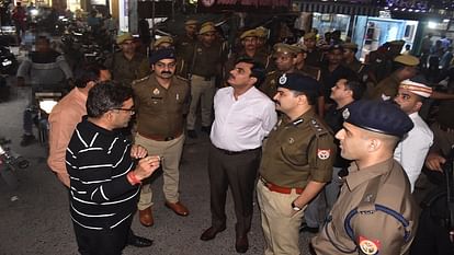 Aligarh: शहर में सेक्टर स्कीम लागू, रूट रहेगा डायवर्ट, धनतेरस से भाई दूज तक पुख्ता सुरक्षा व यातायात प्रबंध Sector scheme implemented in Aligarh city