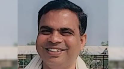 Gaya News: Teacher murdered at Gaya railway station, had come from Dhanbad Intercity; criminals shot