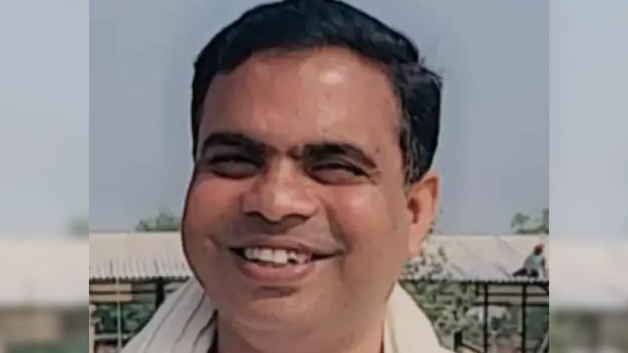 Gaya News: Teacher murdered at Gaya railway station, had come from Dhanbad Intercity; criminals shot