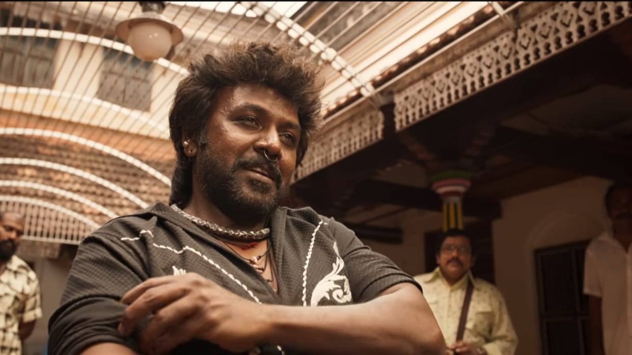 Jigarthanda Double X Review in Hindi Raghav Lawrence sj suriya Naveen Chandra Karthik subbaraj