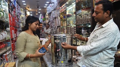 Bareilly business expected to be Rs 750 crore on Dhanteras