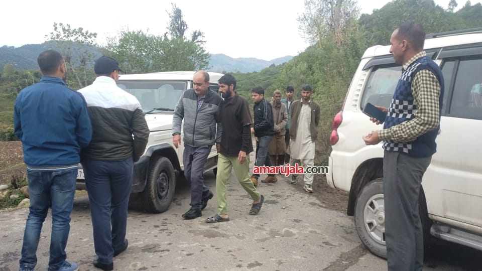 Poonch: SIA team took narco terrorist Iqbal to his house seized mobile after investigation