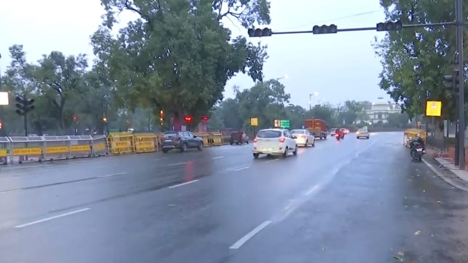 Rain Forecast in Delhi: Delhi NCR Weather Rain In Many Area Air Quality Index Today Pollution Update In Hindi
