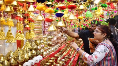Diwali 2023: Rajasthani Toran will enhance the beauty of homes, terracotta lamps will sparkle