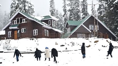 Popular destinations in Jammu and Kashmir to visit in christmas vacation 2023