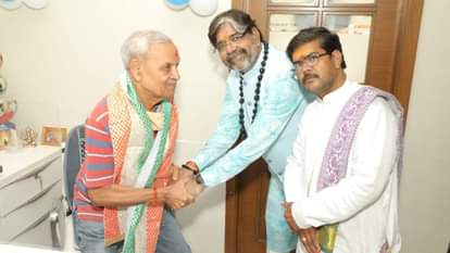 योग गुरु कृष्णा मिश्रा