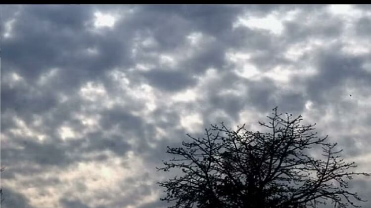 Chhattisgarh Weather News: छत्तीसगढ़ में बदलेगा मौसम का मिजाज, आने वाले दिनों में गिरेगा पारा, बढ़ेंगी ठंड