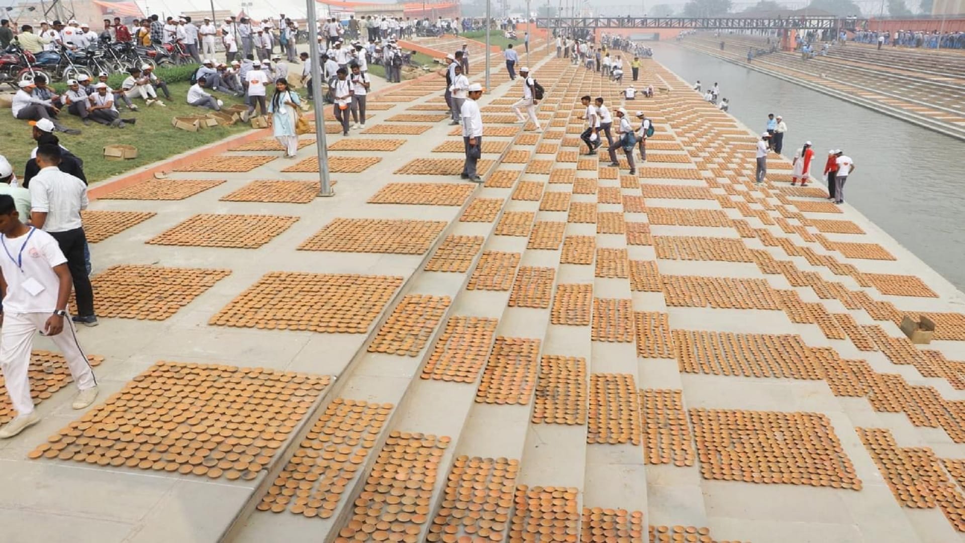 Deepotsav Ayodhya 2023 World Record Will Be Made By Lighting 24.60 Lakh Lamps, CM Yogi to Visit Ram Temple