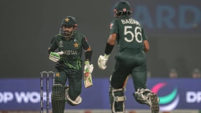 Mohammad Hafeez Reveals Tough Talk With Babar Azam says regarding batting at number three in T20Is