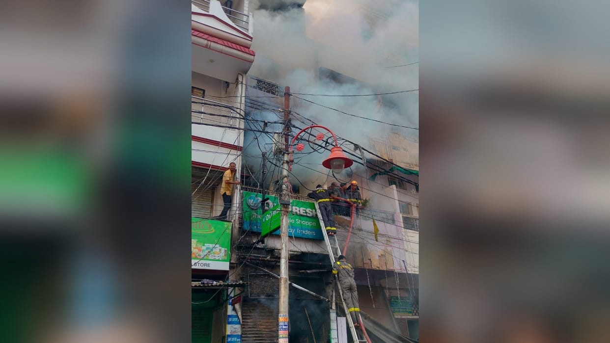 Bahadurganj fire: My life capital is burning, let me also burn in this fire