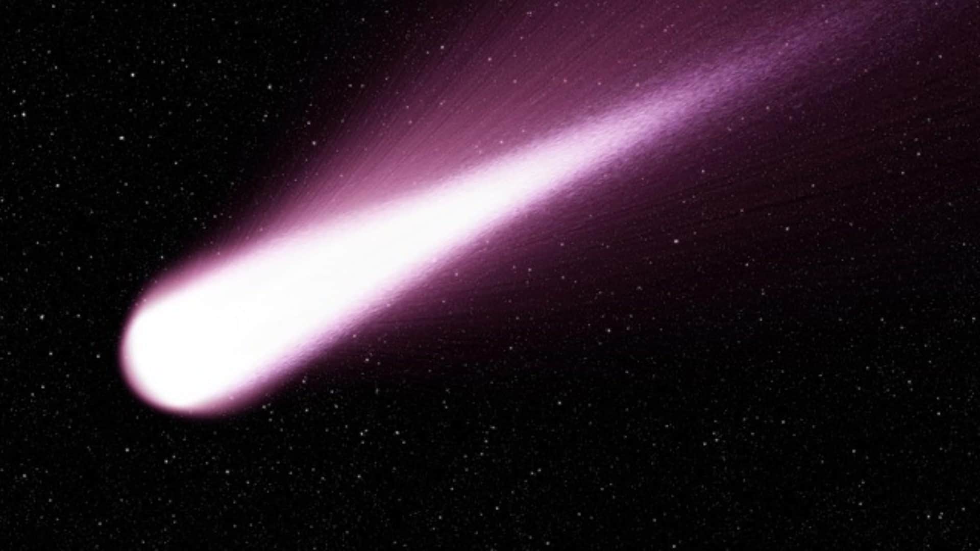 Volcanic 'devil comet' racing toward Earth resprouts its horns after erupting again