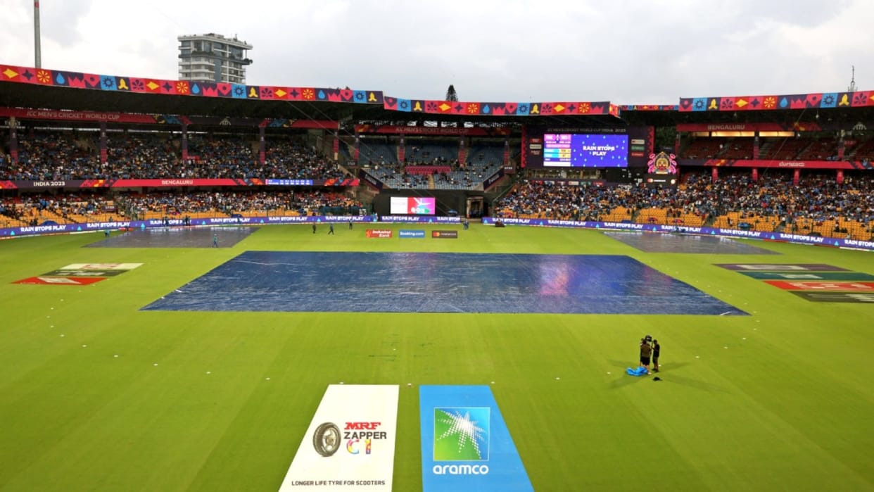 ind vs ned wc 2023 45th match bengaluru weather forecast chinnaswamy stadium pitch report news in hindi