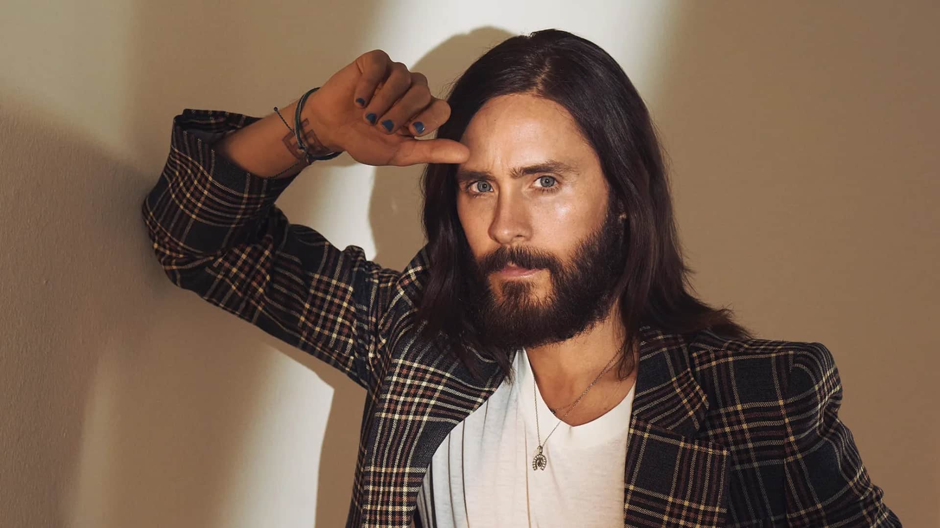 Musician Jared Leto did a dangerous stunt video of climbing a 102 storey building went viral