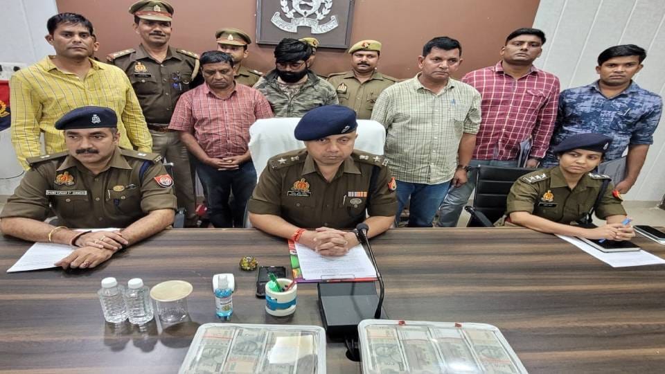 police arrested two more rewarded criminals for breaking into refinery pipeline In Mathura