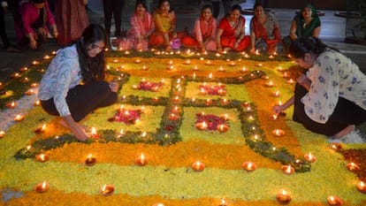 Shri Krishna birthplace temple illuminated with light of 1008 lamps in Mathura