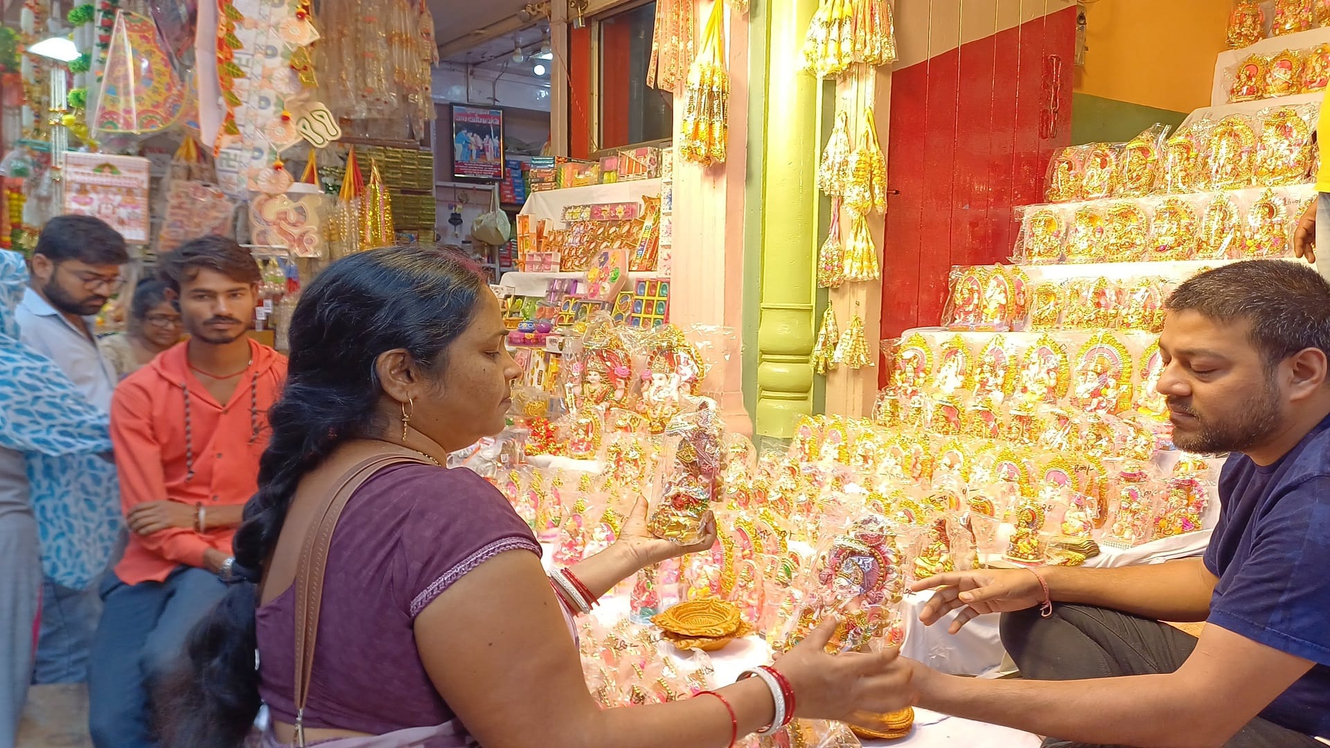 Dhanteras: purchases worth three thousand crores in 24 hours, people bought gold, silver and vehicles
