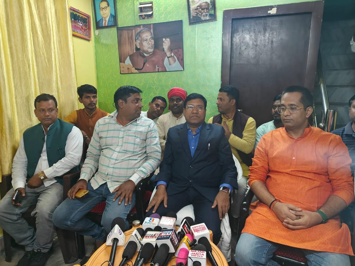 Bihar: Jitan Ram Manjhi's son Santosh Manjhi targets CM Nitish Kumar, Demand for release of medical report