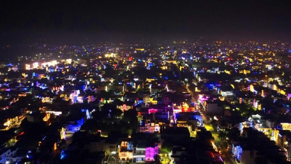 Diwali 2023: Moradabad bathed milky light, huge fireworks festival lights, you can also see picture excitement