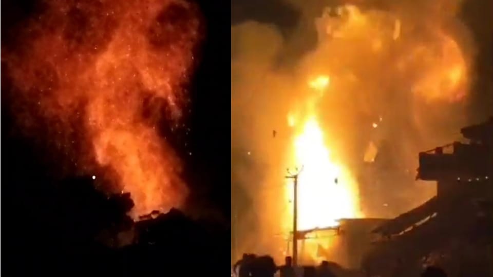 Cylinder explosion in Kushinagar Big fire in Kushinagar on Diwali day