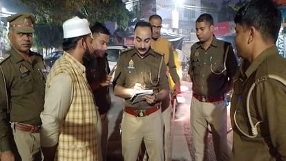 clashes between two group in biryani shop in bareilly