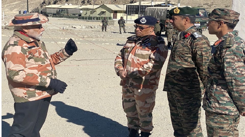 PM Narendra Modi celebrated Diwali with soldiers in Lepcha photos