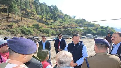 Uttarkashi Tunnel Collapse Landslide in Uttarkashi Tunnel Yamunotri  Highway Workers Trapped CM Dhami reached