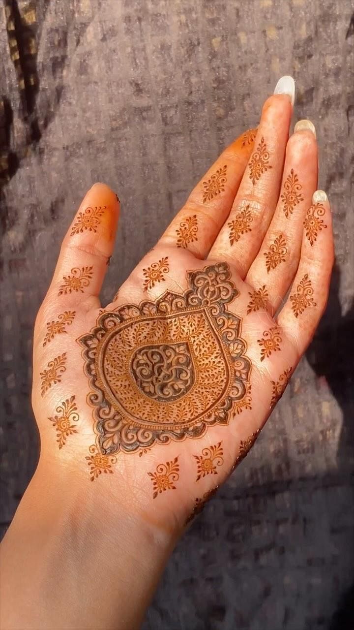 Bridal Mehandi Artist in Chhattisgarh | Rahul Mehandi Art