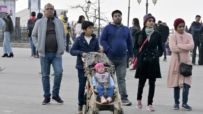 Himachal Weather: 19 तक मौसम साफ, शिमला में बढ़ी ठंड, पश्चिमी विक्षोभ हुआ कमजोर Himachal weather update: weather will dry till 19 November in himachal pradesh