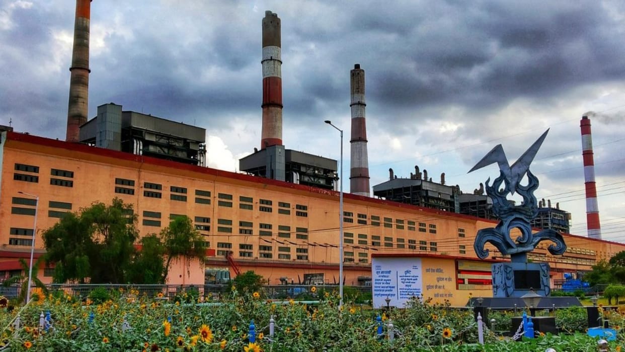 Three units of NTPC closed down in raebareli.