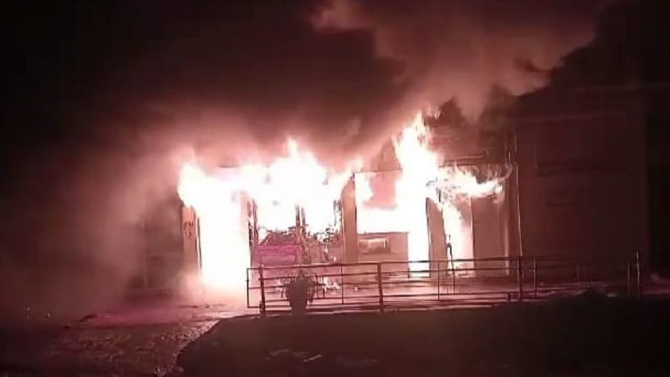 Fire breaks out in general store in Harbagh Sundernagar Himachal Pradesh