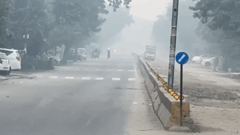 Meerut: Pollution is attacking, hearing ability is getting affected, nose, ears and throat are getting spoiled