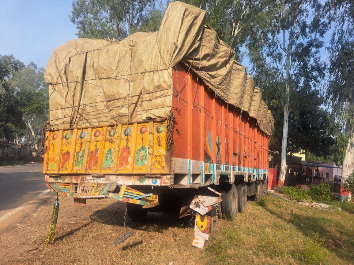 Six friends died in an accident in Muzaffarnagar after a speedy car rammed into a truck in Muzaffarnagar