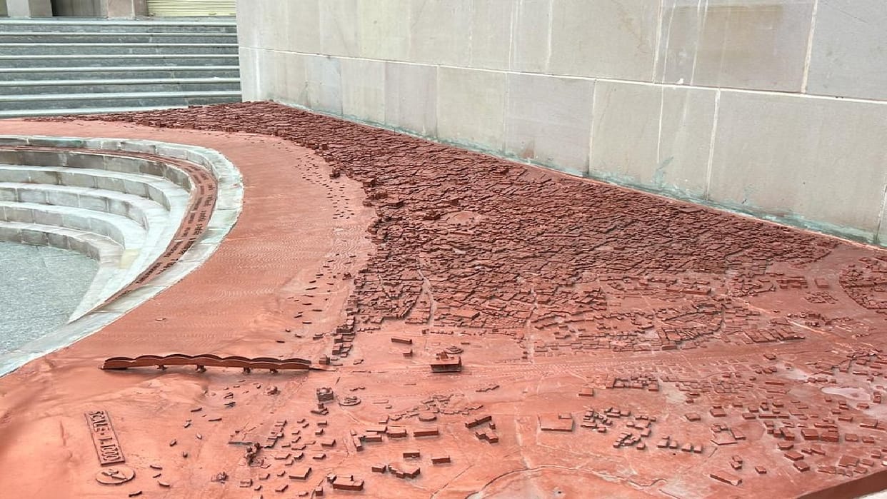3D sculpture map installed in Dashashwamedh Bhavan in Varanasi