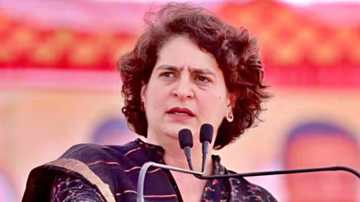 Priyanka Gandhi demands CBI inquiry into UP paper leak