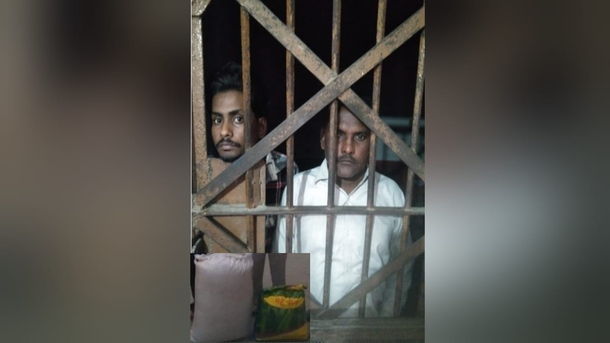 Shamli Police has arrested two smugglers with Doda Post of 37 kg