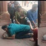 ताजमहल में बुजुर्ग को आया हार्ट अटैक तो बेटे ने सीपीआर देकर बचाई जान