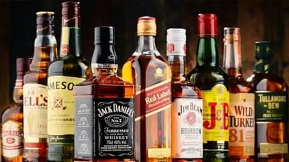 Police arrested three smugglers in Mainpuri and liquor worth lakhs was recovered from their possession