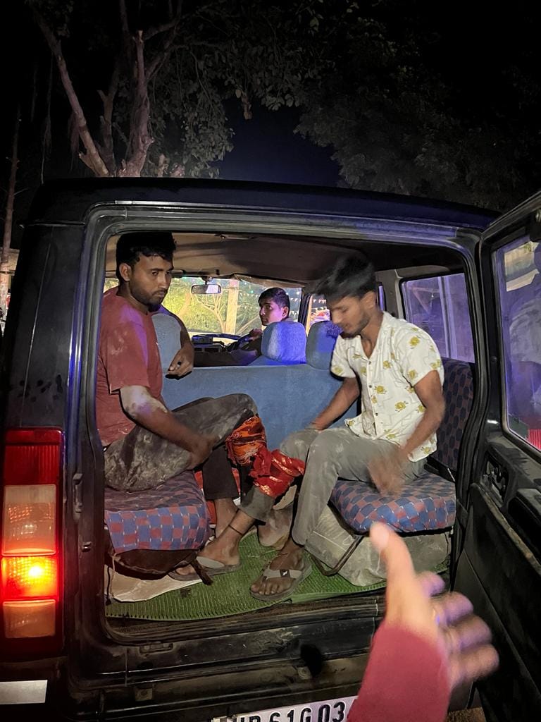 Ghazipur Encounter: Five animal smugglers arrested in the encounter, two shot in the leg