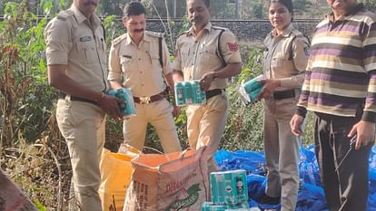 Indore: इंदौर में आज शाम 6 बजे से मतदान तक शराब दुकानें बंद रहेंगी, 69 स्थानों पर छापे में 4 लाख की शराब जप्त Liquor shops will remain closed in Indore from 6 pm today till voting