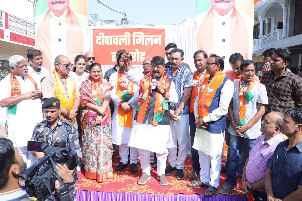 MP election: Kailash Vijayvargiya is working in two shifts, campaigning in two assembly seats