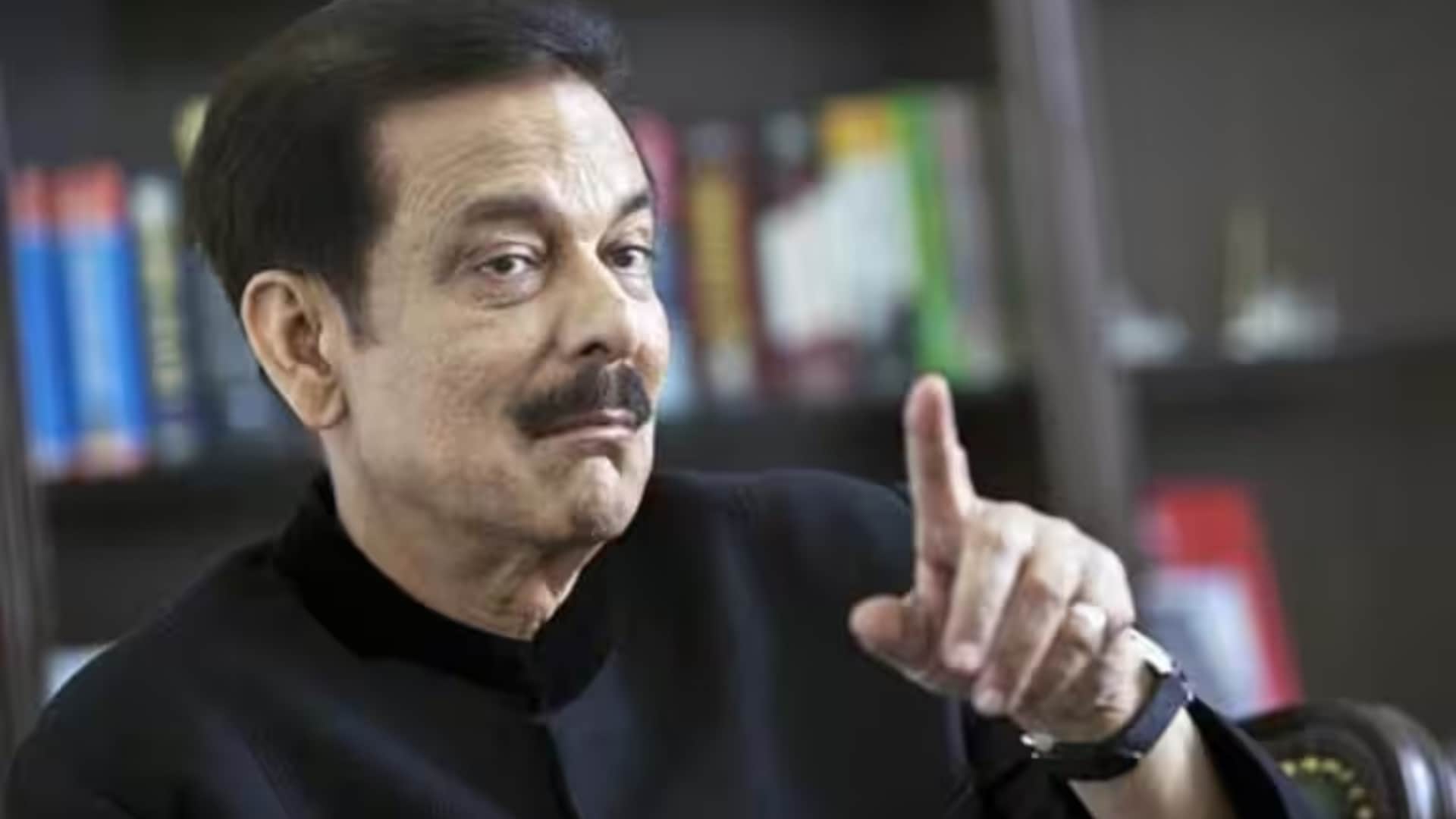 Subrata roy sahara death in Mumbai know about the details of his bollywood connection
