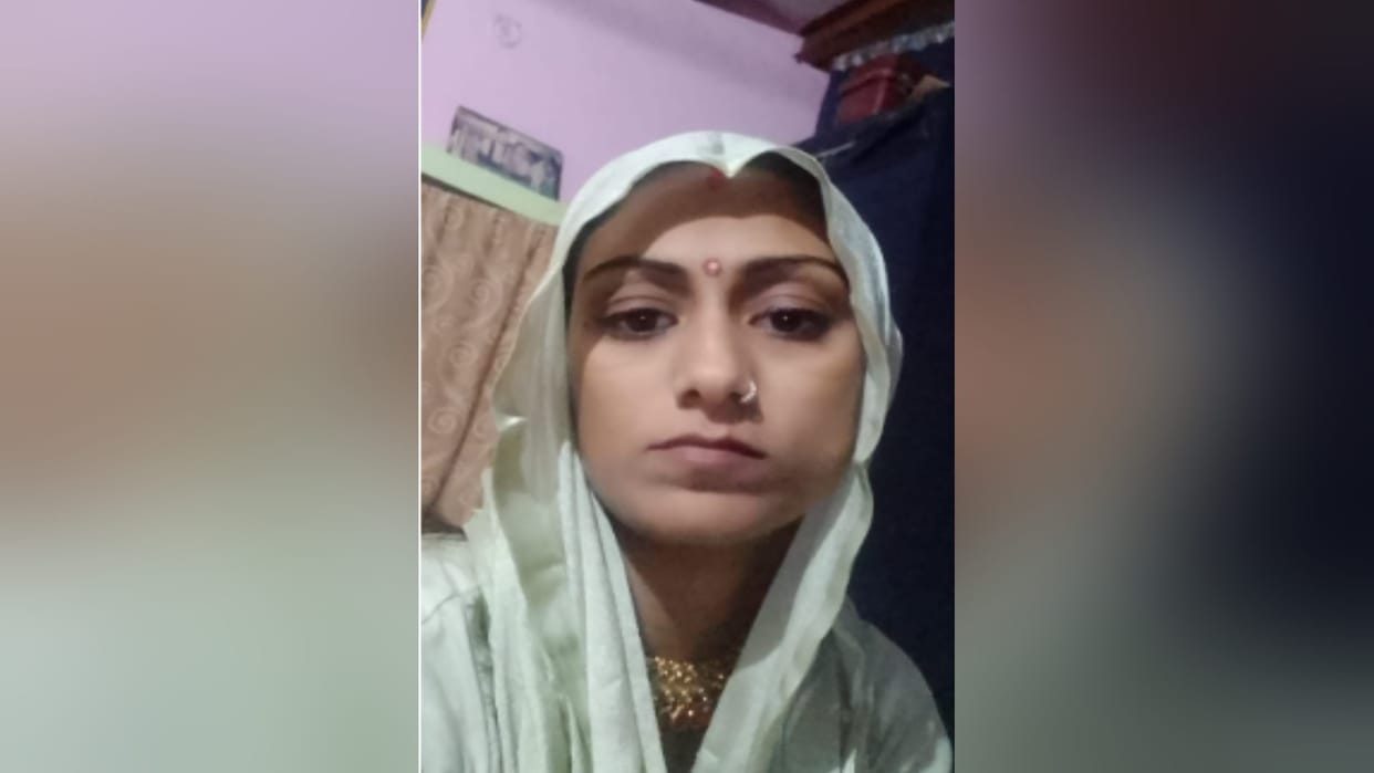 Death of a woman due to fever in village of Baghpat and demand for setting up health camp
