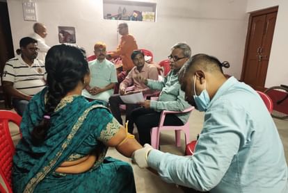 Gaya News: Peoples fell ill with fever, showed symptoms of many diseases; Samples sent to Patna for testing